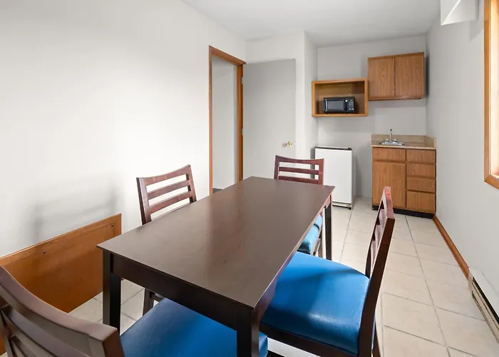 Days Inn By Wyndham Wauseon
